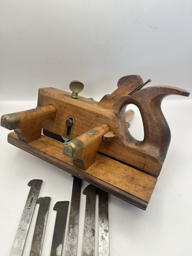 Antique mathieson handled - antique,