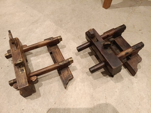 Antique wood brass - -, &